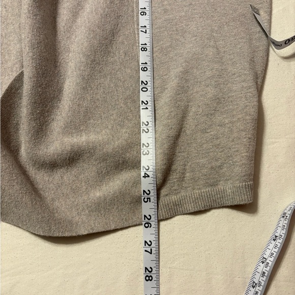Old Navy Women’s light gray open front cardigan “OPP Cocoon of Slate Heather” - Picture 3 of 7